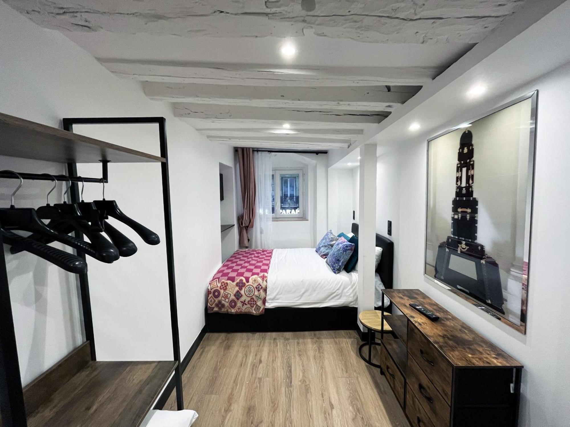Urban Flat 174 - Vuitton St Denis Apartman Párizs Kültér fotó